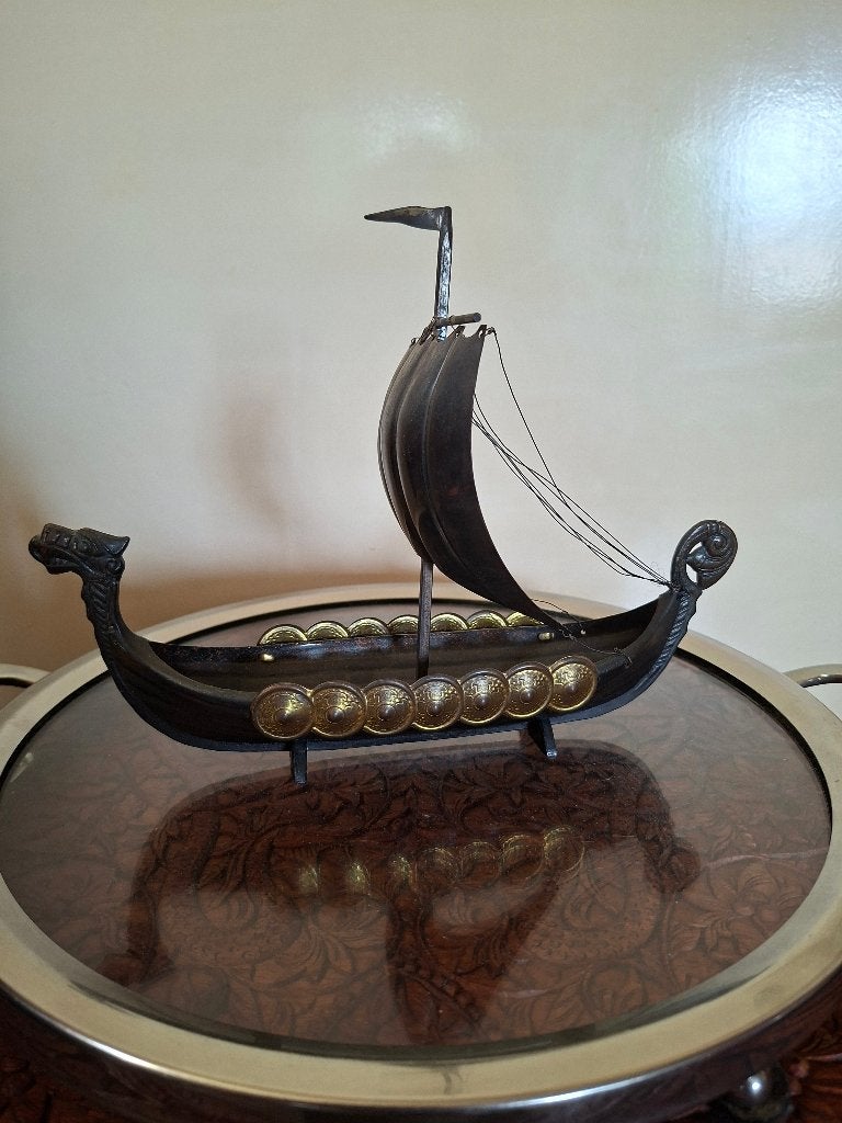 Beeld Vikingschip / Drakkar in brons/koper/messing, Ophalen, Zo goed als nieuw, Overige typen