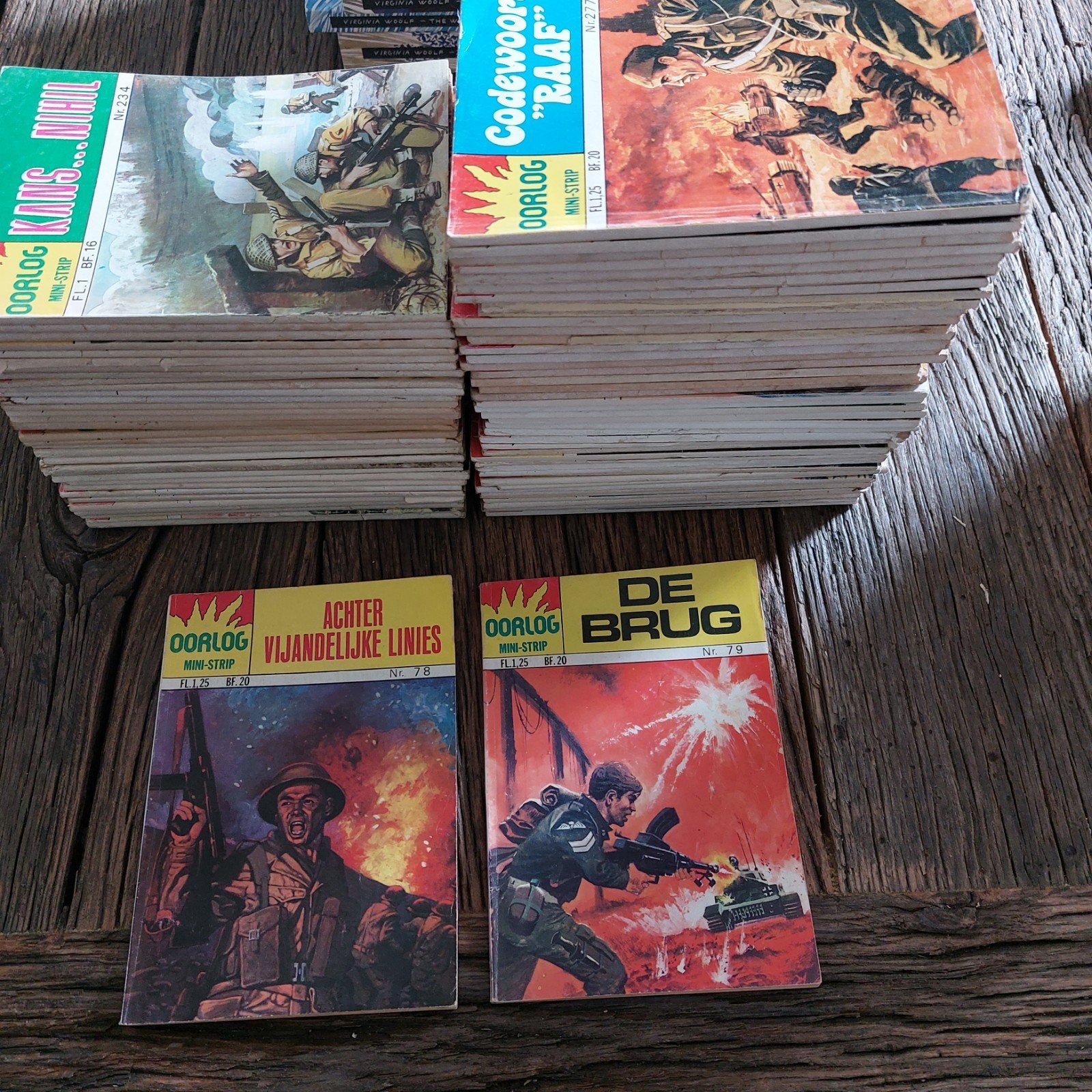 Oorlog Mini-Strip complete serie 79 x, Complete serie of reeks, Ophalen of Verzenden, Gelezen