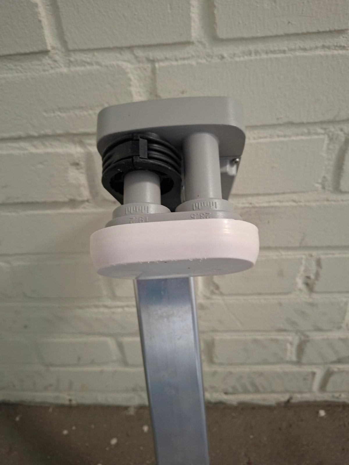 DUO LNB Schotelantenne voor 2 satellieten, Audio, Tv en Foto, Schotelantennes, Ophalen, Gebruikt, (Schotel)antenne, Overige merken