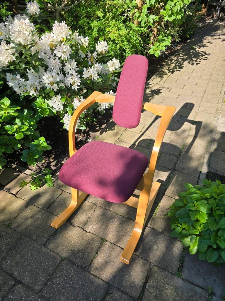 Stokke Pendulum stoel - in goede staat, Huis en Inrichting, Ophalen of Verzenden, Zo goed als nieuw, Blauw, Eén