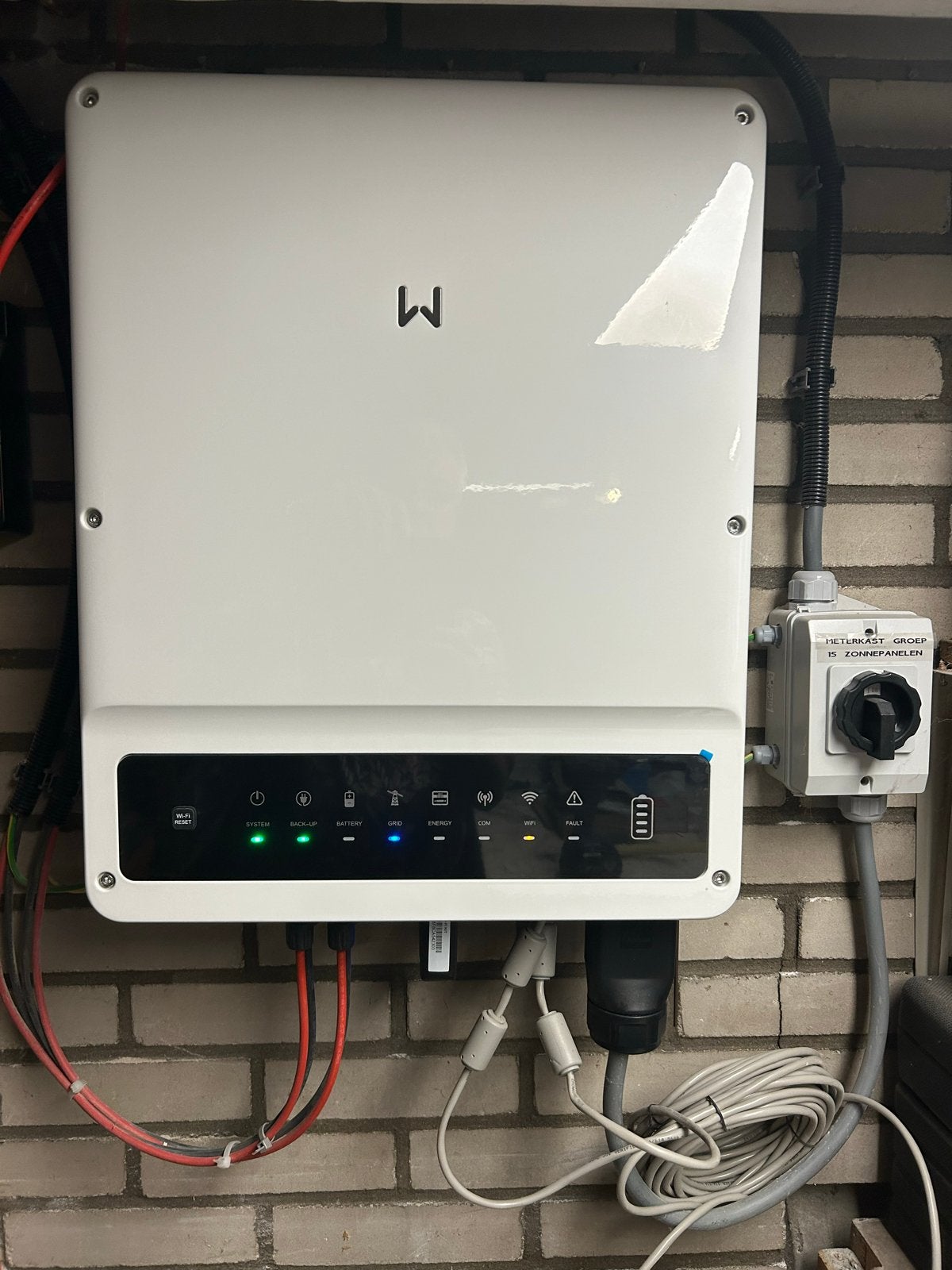 GoodWe GW6.5KN-ET Hybride Omvormer - Zo goed als nieuw, Ophalen, Zo goed als nieuw, Overige typen, 200 wattpiek of meer