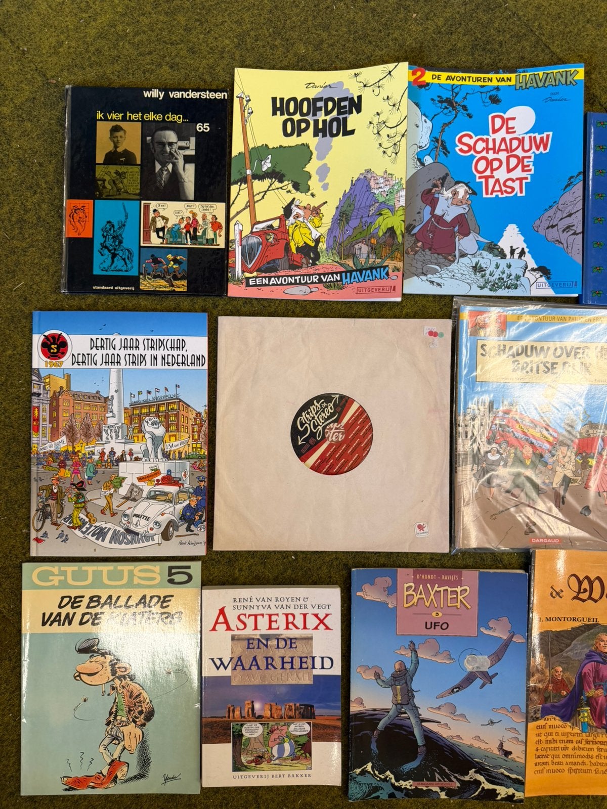 Lotje Stripboeken 18 stuks €50, Meerdere stripboeken, Ophalen of Verzenden, Zo goed als nieuw