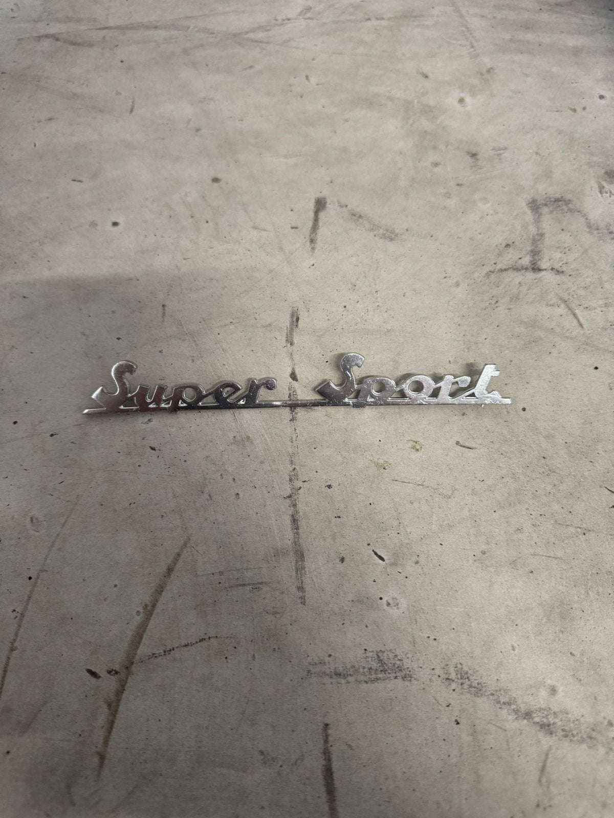 Vespa GTS super sport logo, Fietsen en Brommers, Ophalen of Verzenden, Zo goed als nieuw