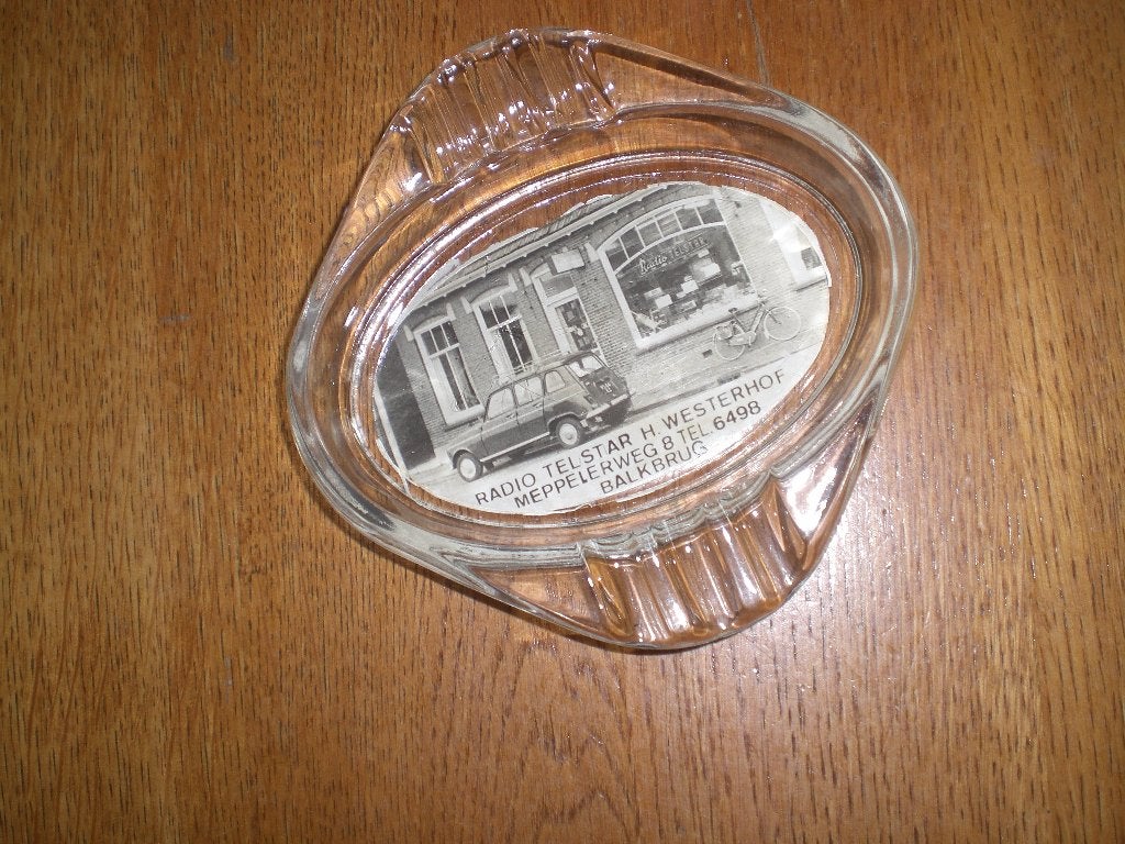 oude asbak  radio Telstar Balkbrug  westerhof renault 4, Ophalen of Verzenden, Gebruikt, Sigarenbandjes