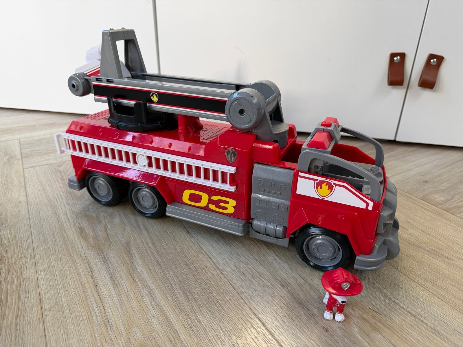 Paw Patrol Ultimate Rescue Brandweerwagen met Marshall, Ophalen of Verzenden, Gebruikt