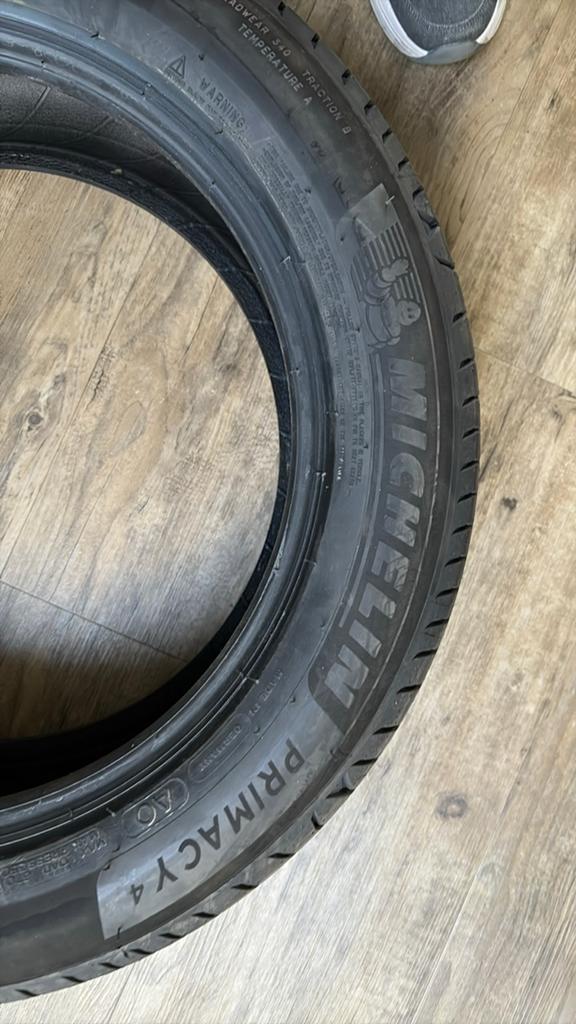 Nieuwe Michelin Primacy 4 band 215/55 R17, Ophalen of Verzenden, Nieuw