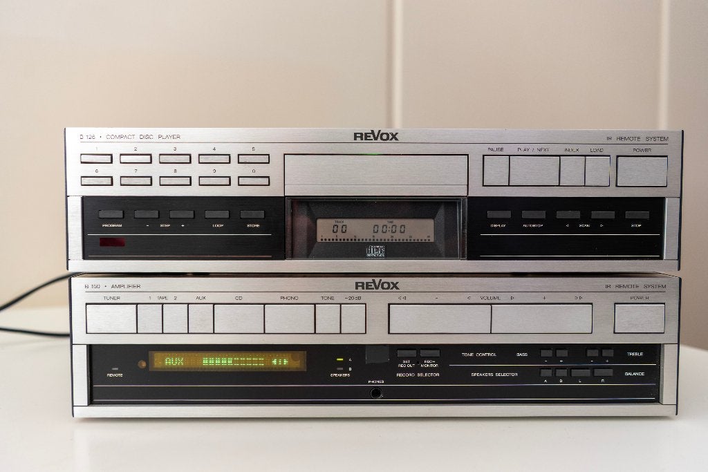 Revox B150 versterker en B126 CD speler, Ophalen, Zo goed als nieuw, Overige merken, Losse componenten