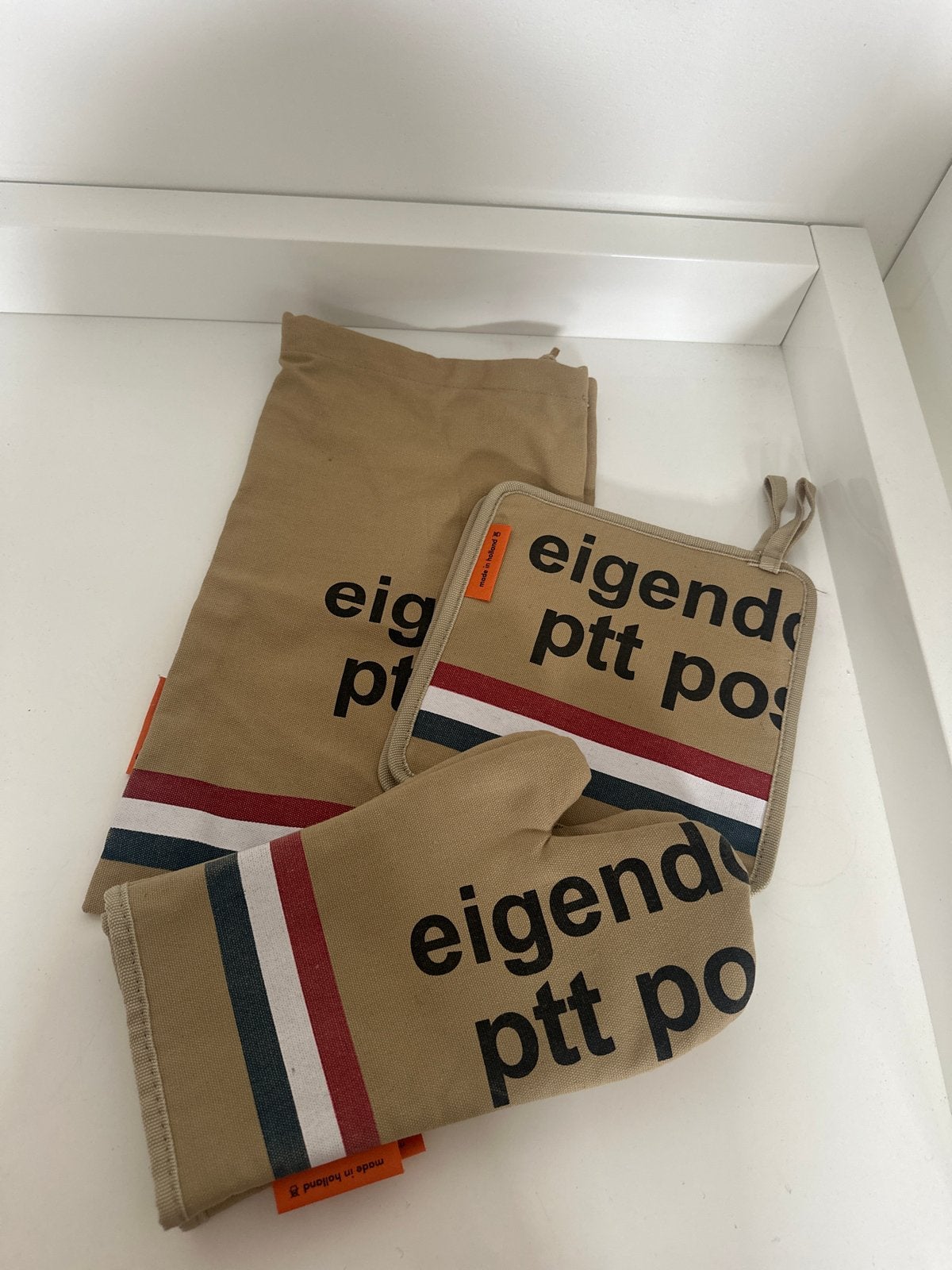 PTT Post Ovenwanten en Pannenlappen Set - Nieuwstaat, Overige typen, Nieuw, Ophalen of Verzenden, Natuurlijk materiaal