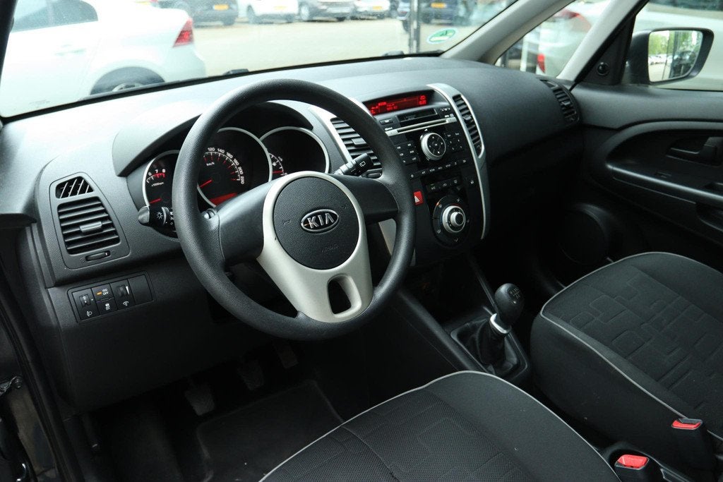 KIA VENGA 1.4 CVVT X-TRA *1E EIG ORIG NL* | AIRCO | TREKHAAK, Auto's, Kia, Voorwielaandrijving, Euro 5, Stof, Gebruikt