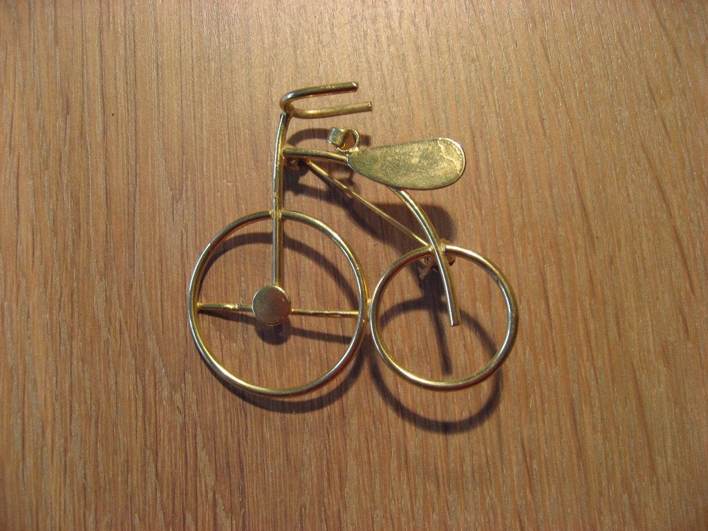 mooie unieke vergulde / gouden antieke fiets broche / hanger, Verzenden, Goud