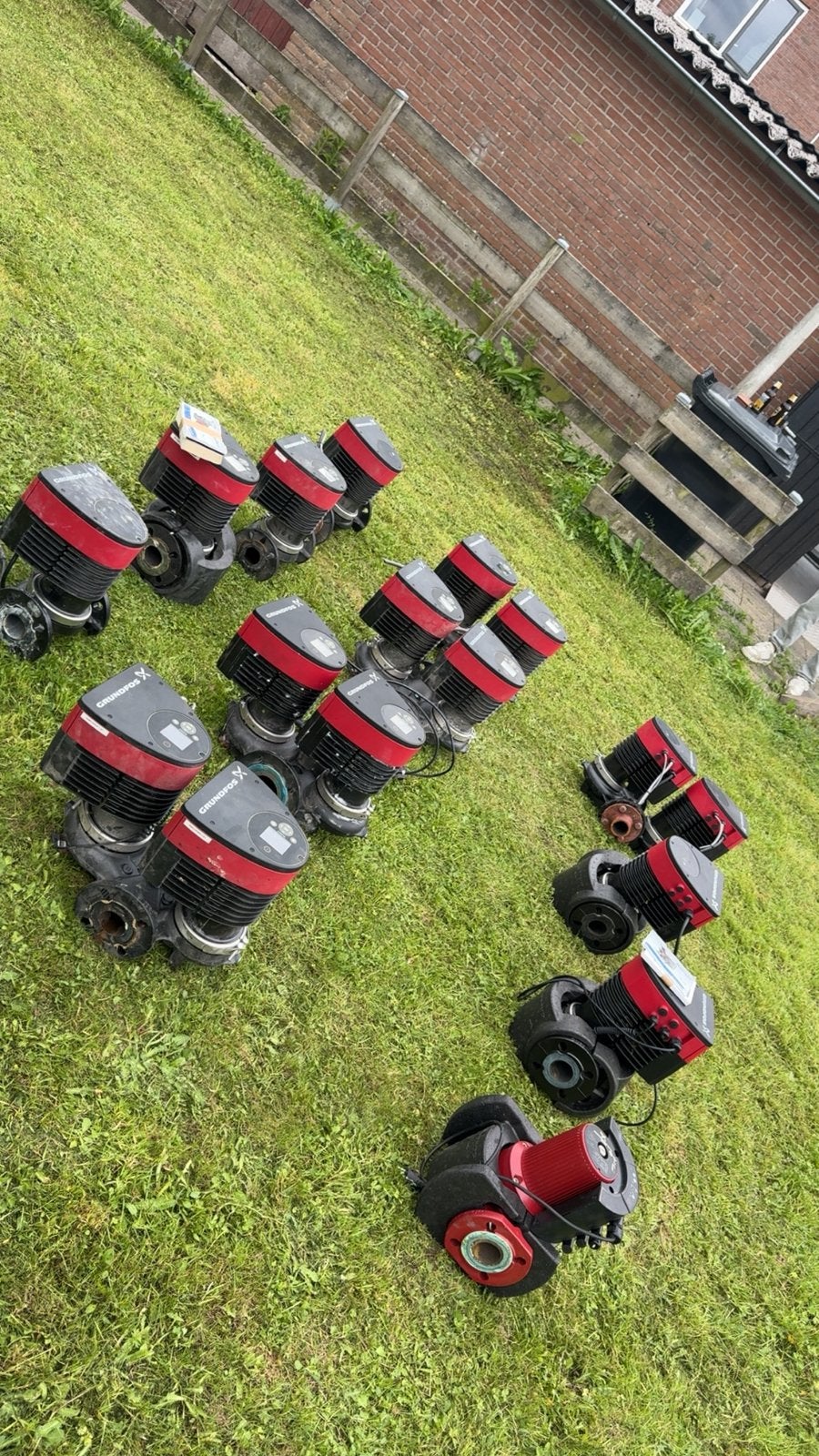Grote partij MAGNA circulatiepompen - ook los te koop, Ophalen, Boiler, Minder dan 20 liter, Minder dan 3 jaar oud