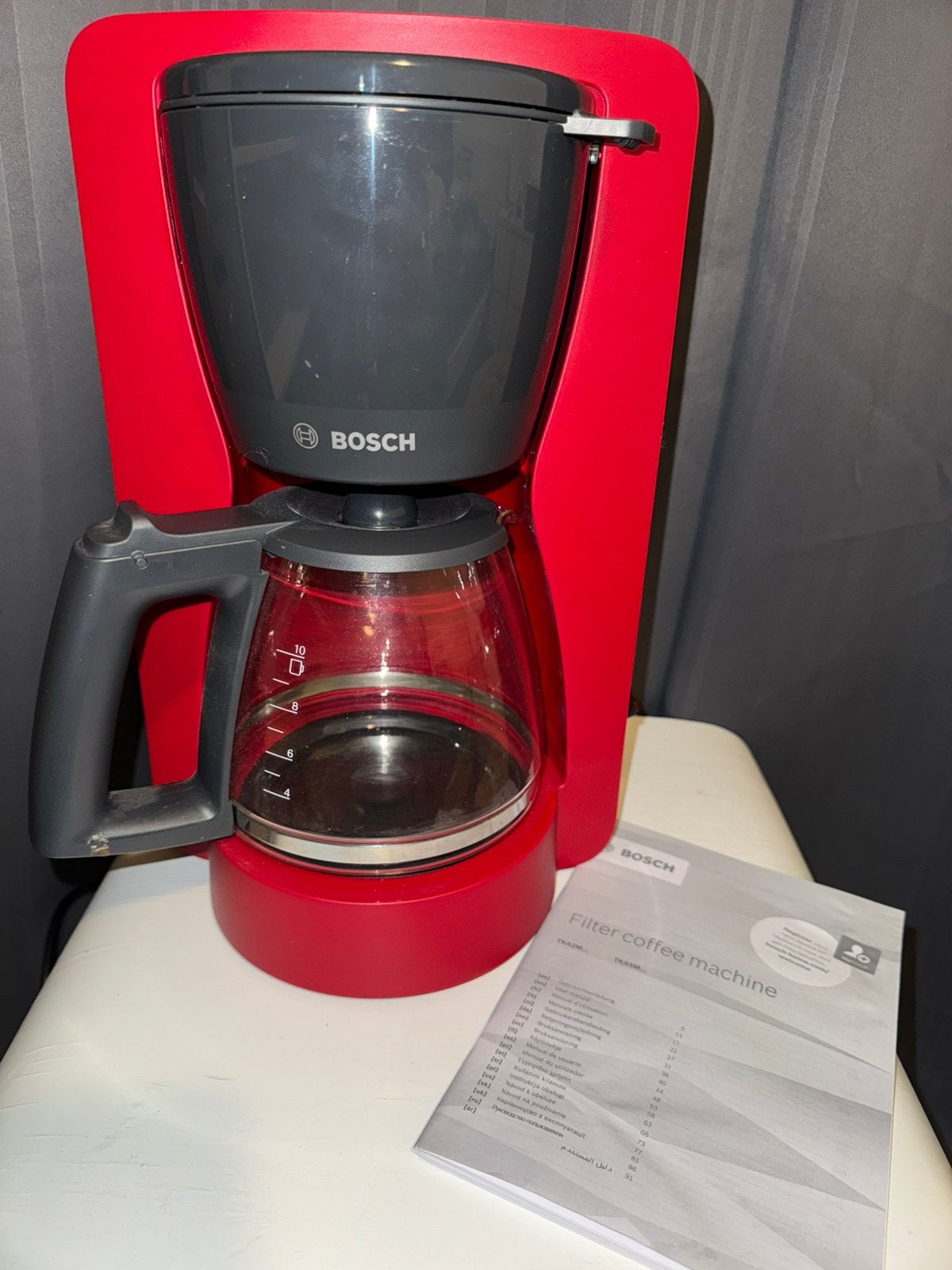 Bosch Koffiezetapparaat Rood - Zo goed als nieuw, Ophalen, Afneembaar waterreservoir, 10 kopjes of meer, Koffiemachine
