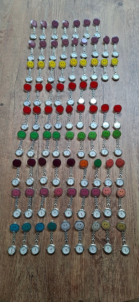 291 nieuwe verpleegkundige metalen, silicone horloges, Overige merken, Overige materialen, Overige materialen, Nieuw
