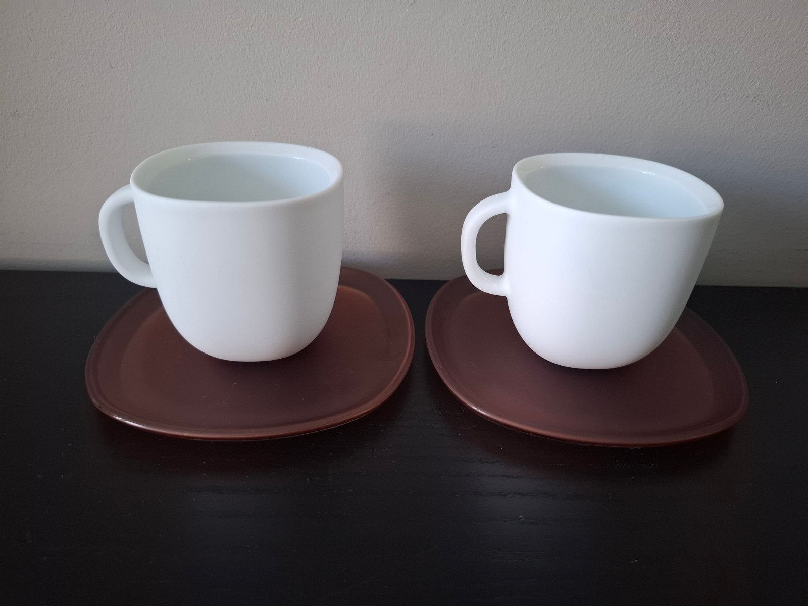 Nespresso Lume Koffiekopjes met Schotel, Ophalen of Verzenden, Zo goed als nieuw, Overige stijlen, Kop(pen) en/of Schotel(s)