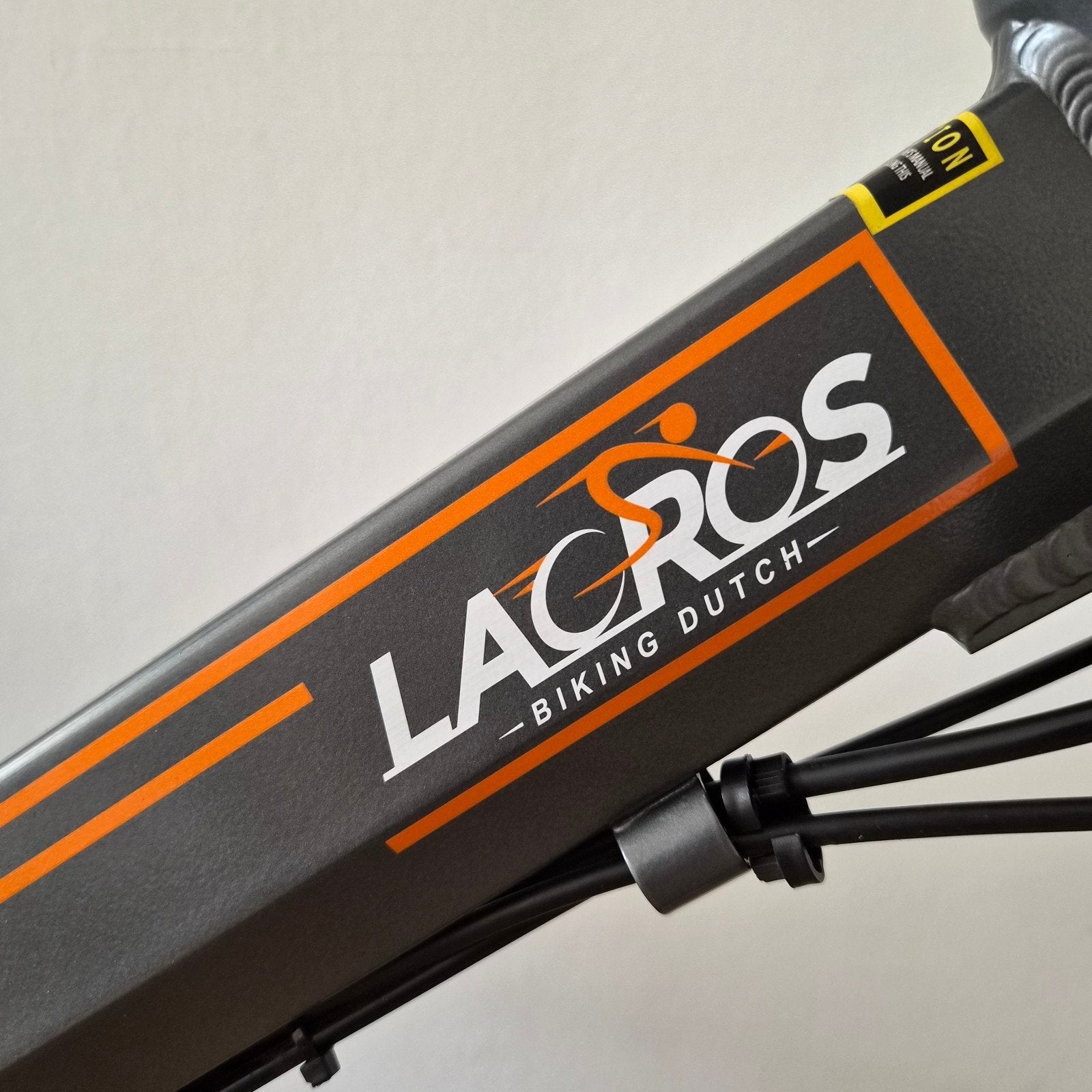 Foto 19 van 2x Z.G.A.N Lacros S200 elektrische vouwfietsen 15AH (20inch)