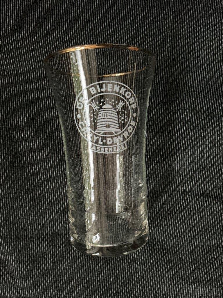 Bierglas De Bijenkorf Cruyl-Devroe Assenede, Ophalen of Verzenden, Zo goed als nieuw, Glas of Glazen, Overige merken