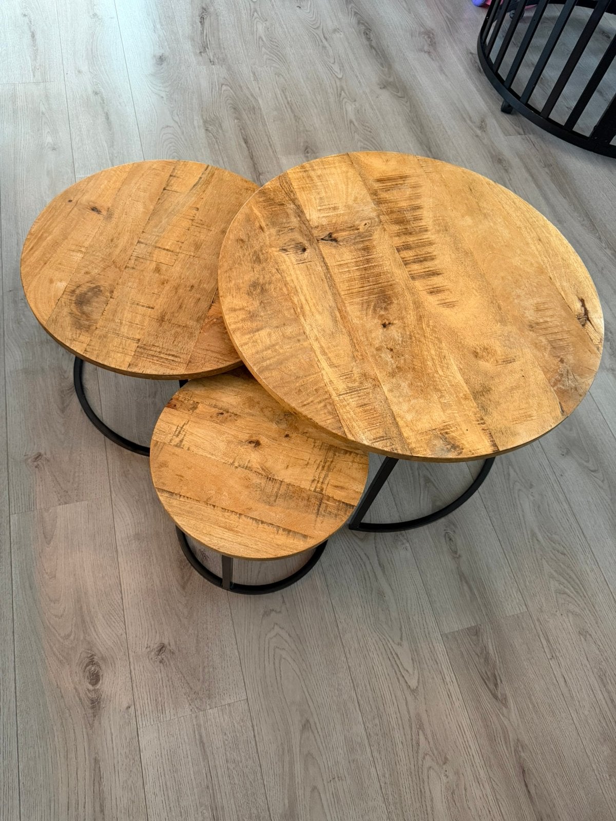 Mangohout salontafel set, Huis en Inrichting, Tafels | Salontafels, Ophalen, Gebruikt, Rond, 50 tot 100 cm