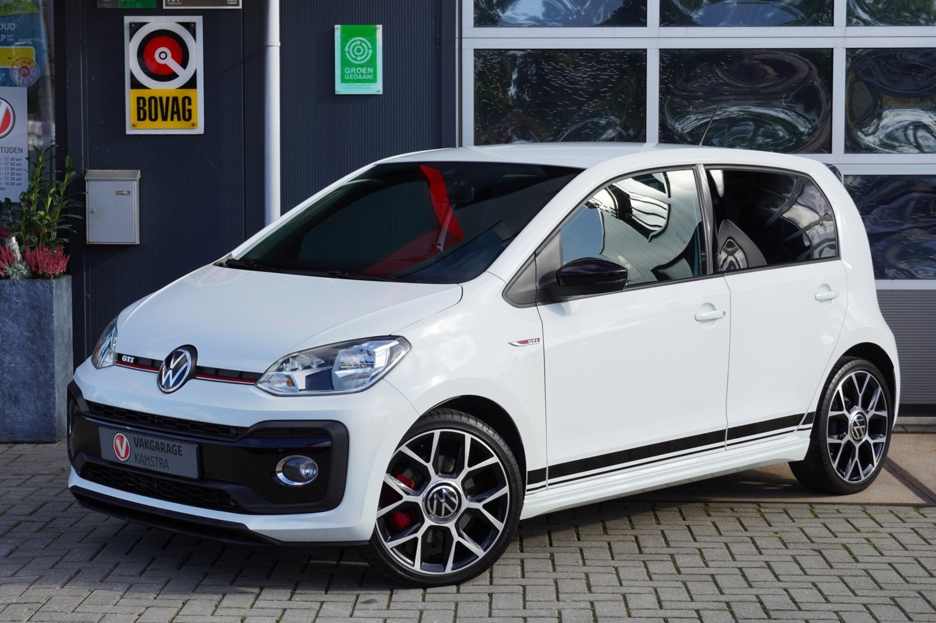 Volkswagen Up! 1.0 TSI GTI NAP 116 PK Airco/Cruise/Camera, Auto's, 970 kg, Gebruikt, 4 stoelen, 116 pk