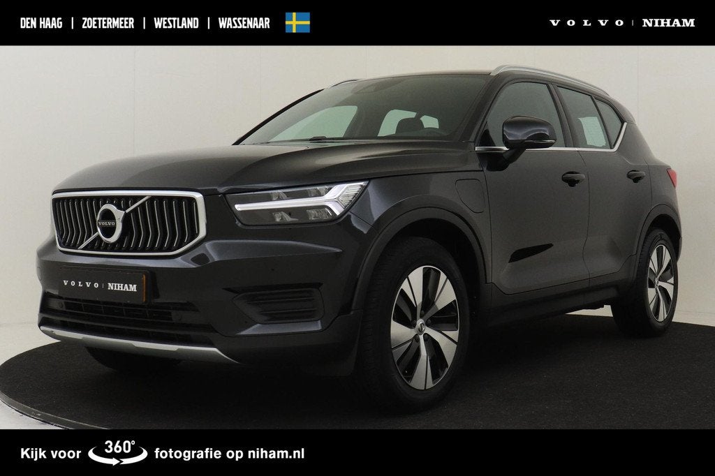 Volvo XC40 T4 RECHARGE INSCRIPTION EXPRESSION -CRUISE|STANDK, Auto's, Volvo, 12 maanden, Stof, Euro 6, Zwart