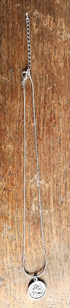 Zilverkleurig Sint‑Christoffel medaillon met halskoord 52 cm, Ophalen of Verzenden, Overige materialen, Nederland