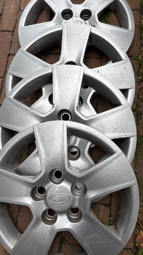 set wieldoppen kia 15 inch, Auto diversen, Ophalen of Verzenden, Gebruikt