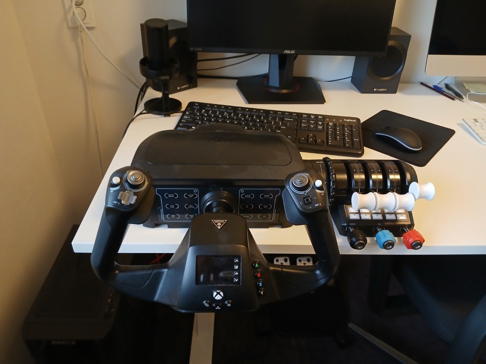 TURTLE BEACH VelocityOne flight Yoke met throttle quadrant, Ophalen of Verzenden, Zo goed als nieuw, Turtle Beach