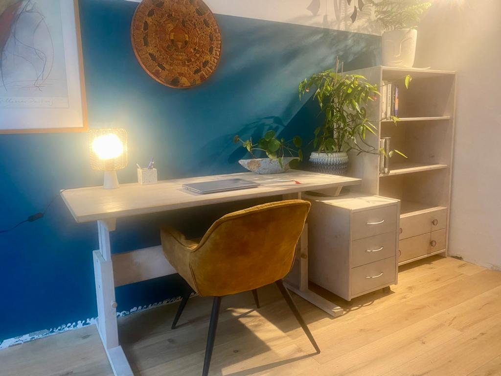 Deens kinderkamer Lifetime set; whitewash bureau, 2 kasten, Ophalen of Verzenden, Gebruikt
