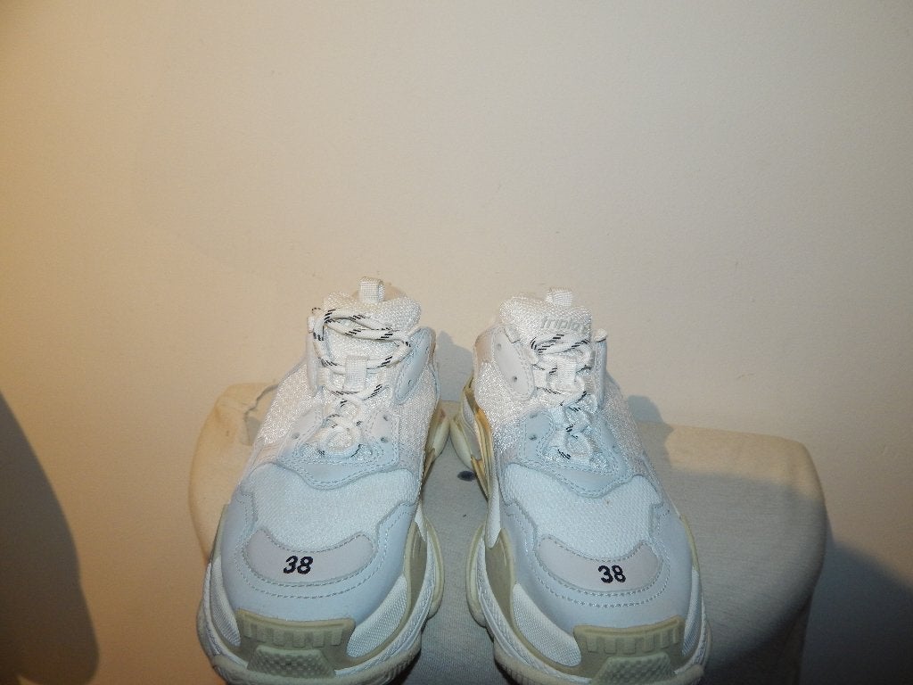 Balenciaga sneakers triple s stoer merk stiksel origineel 38, Balenciaga, Verzenden, Wit, Sneakers of Gympen
