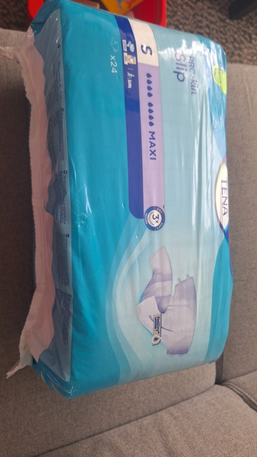 Tena proskin slip maat S, Ophalen of Verzenden, Nieuw