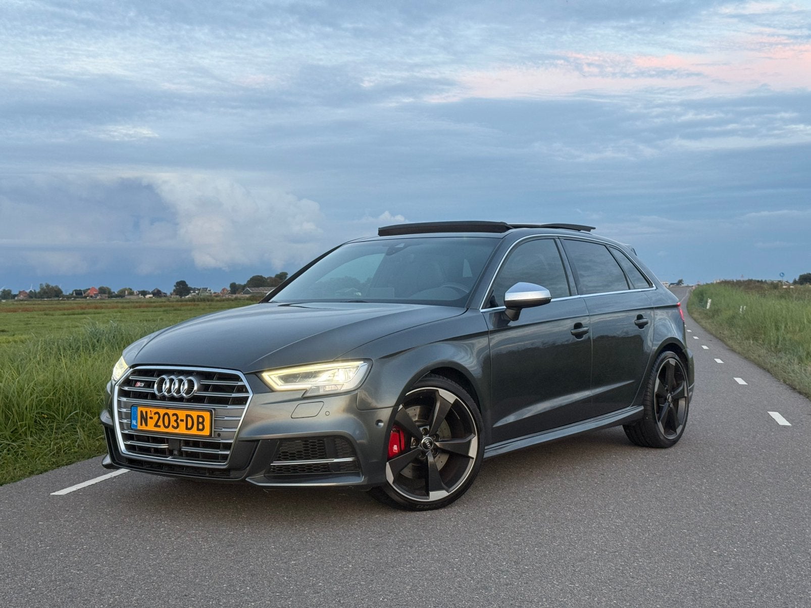 Audi S3 2.0 Tfsi 310pk Quattro Facelift magnetic ride, Auto's, Audi, Automaat, S3, 15 km/l, 1440 kg