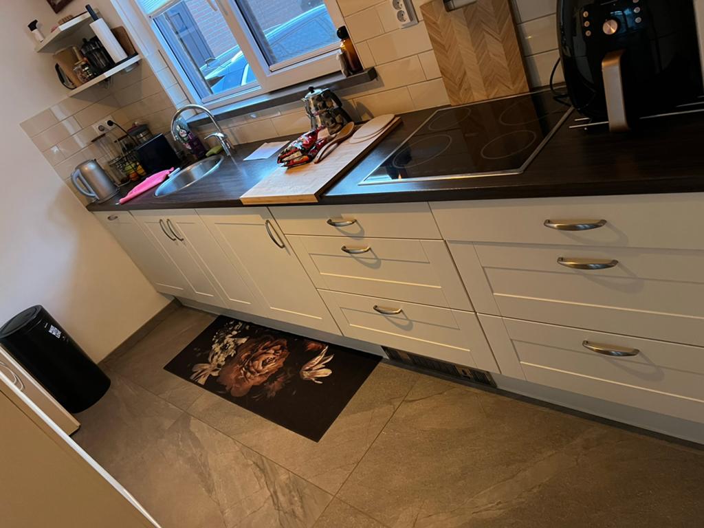 Nette MDF KEUKEN 366cm en 120cm tussen 5-8 juni ophalen, Huis en Inrichting, Keuken | Complete keukens, Ophalen, Gebruikt, Geel