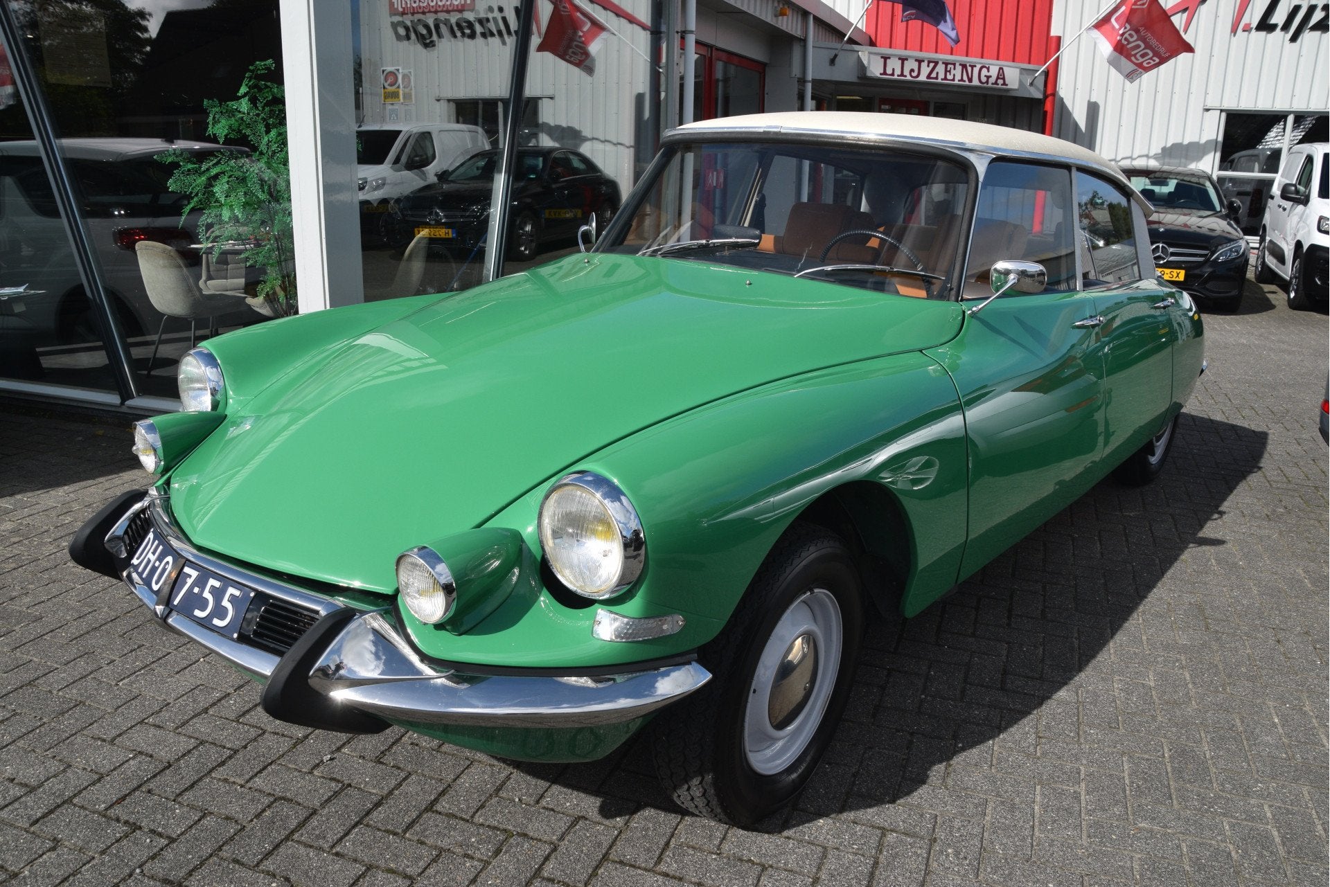Citroën ID 19 (bj 1967), Auto's, Stof, Citroën, Handgeschakeld, Sedan