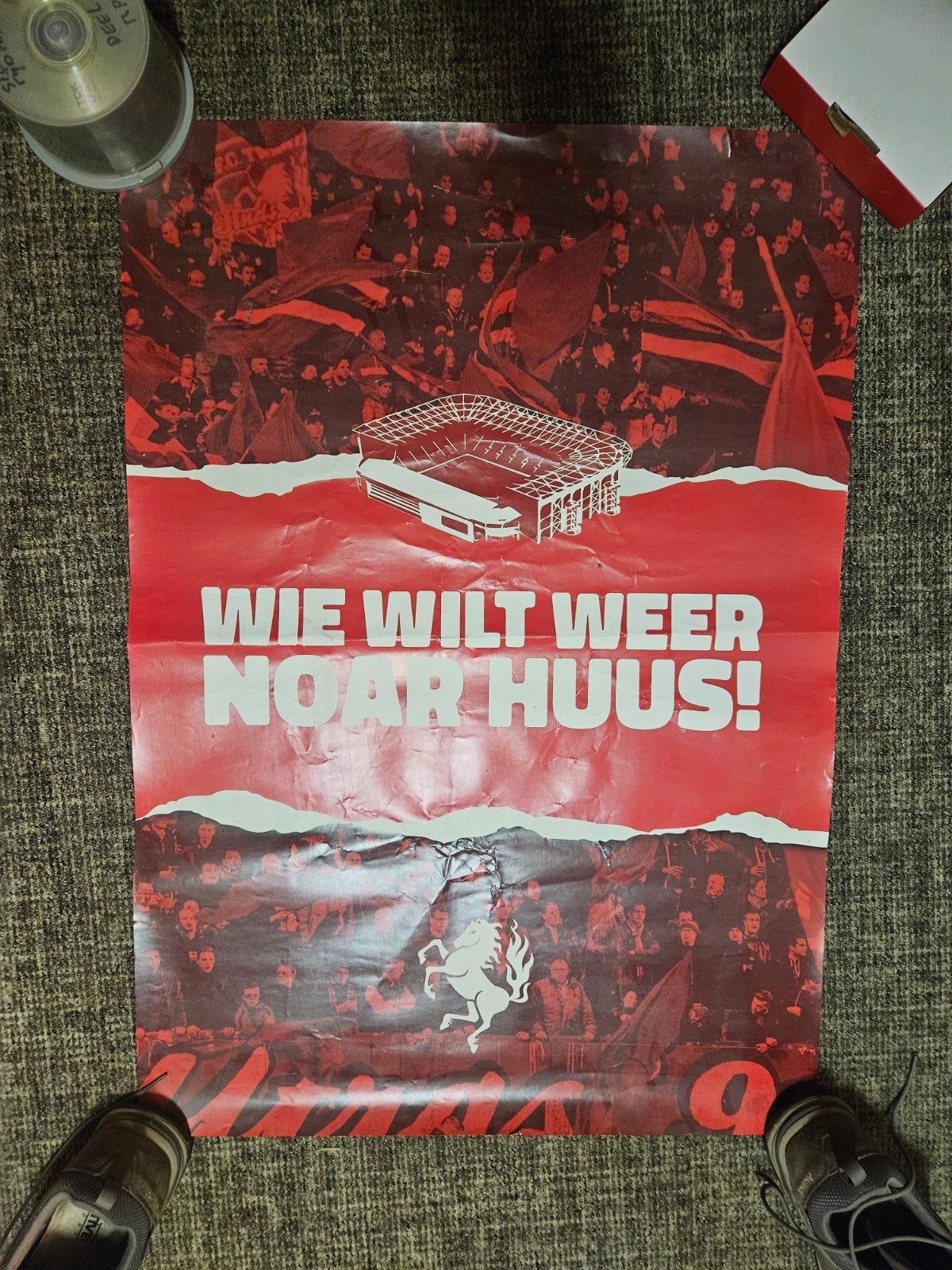 Poster FC Twente - Wie Wilt Weer Noar Huus!, Ophalen of Verzenden, Sport, A1 t/m A3, Rechthoekig Staand