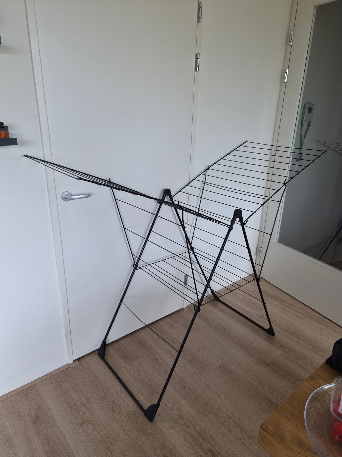 Groot zwart droogrek met veel ophangplek, Tuin en Terras, Droogmolens en Wasrekken, Ophalen of Verzenden, Zo goed als nieuw
