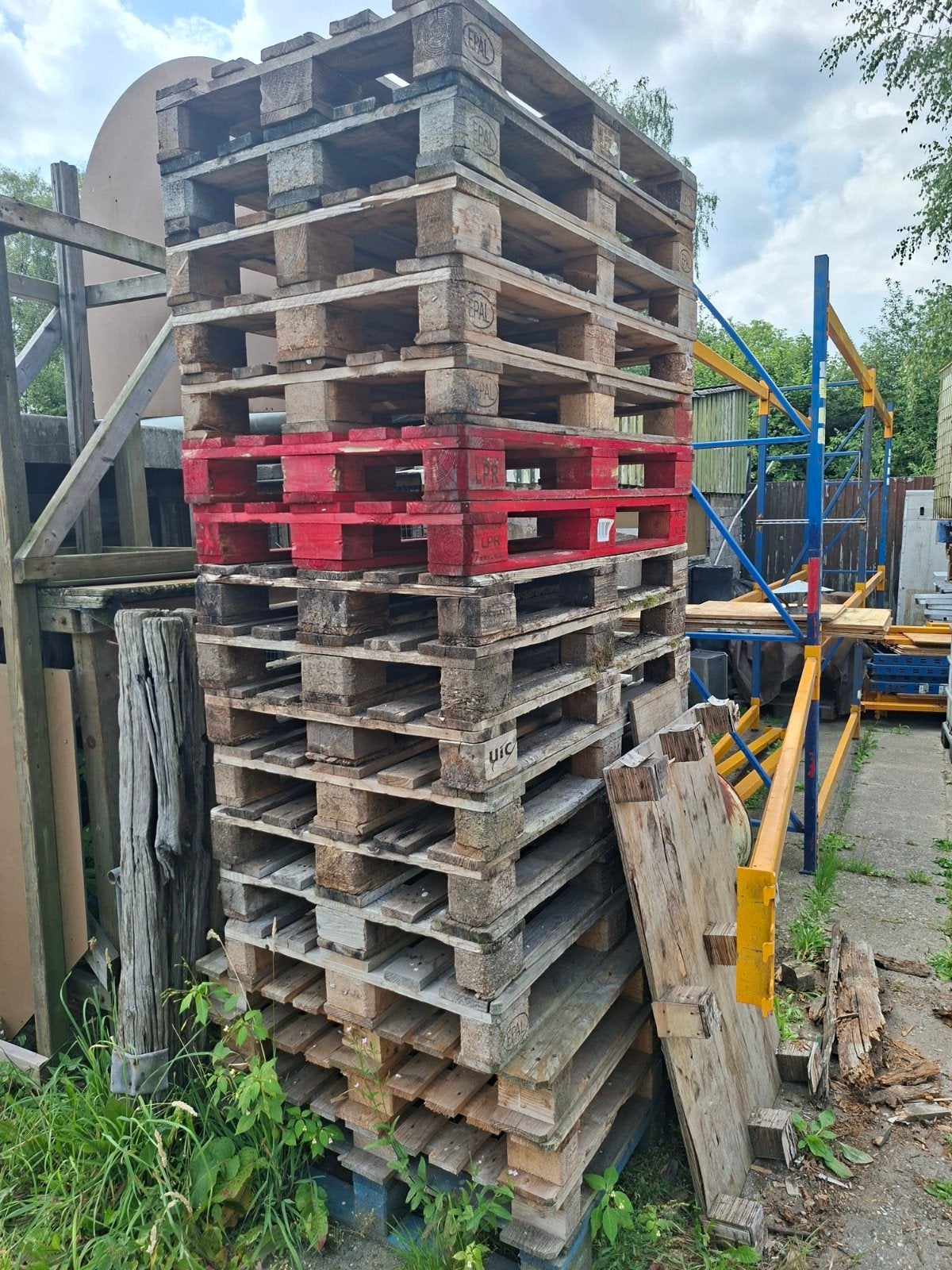 euro pallets, Doe-het-zelf en Verbouw, Hout en Planken, Ophalen, 50 mm of meer, Pallet, Minder dan 200 cm