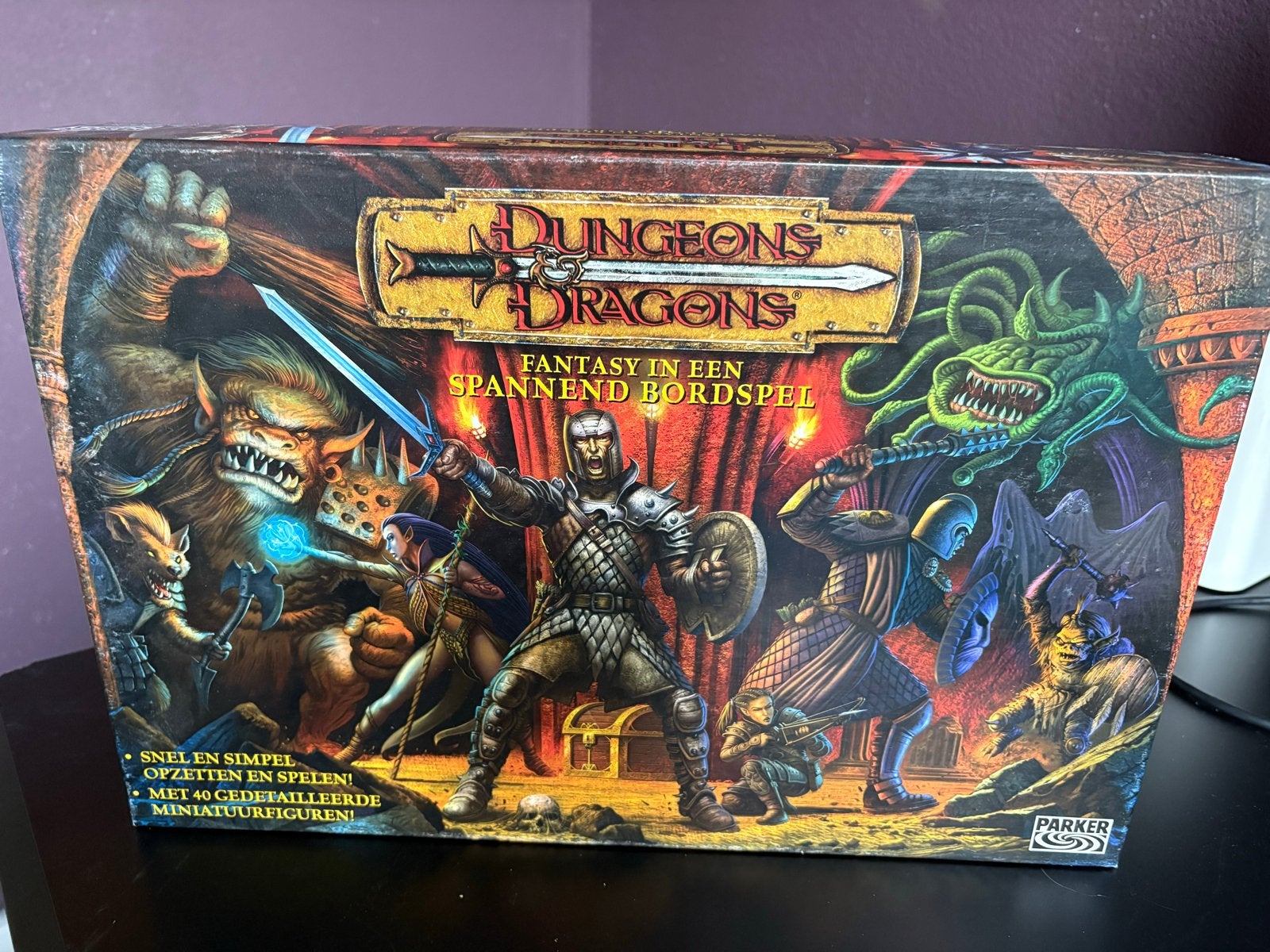 Dungeons & Dragons Bordspel - Fantasy Avontuur, Drie of vier spelers, Ophalen, Gebruikt