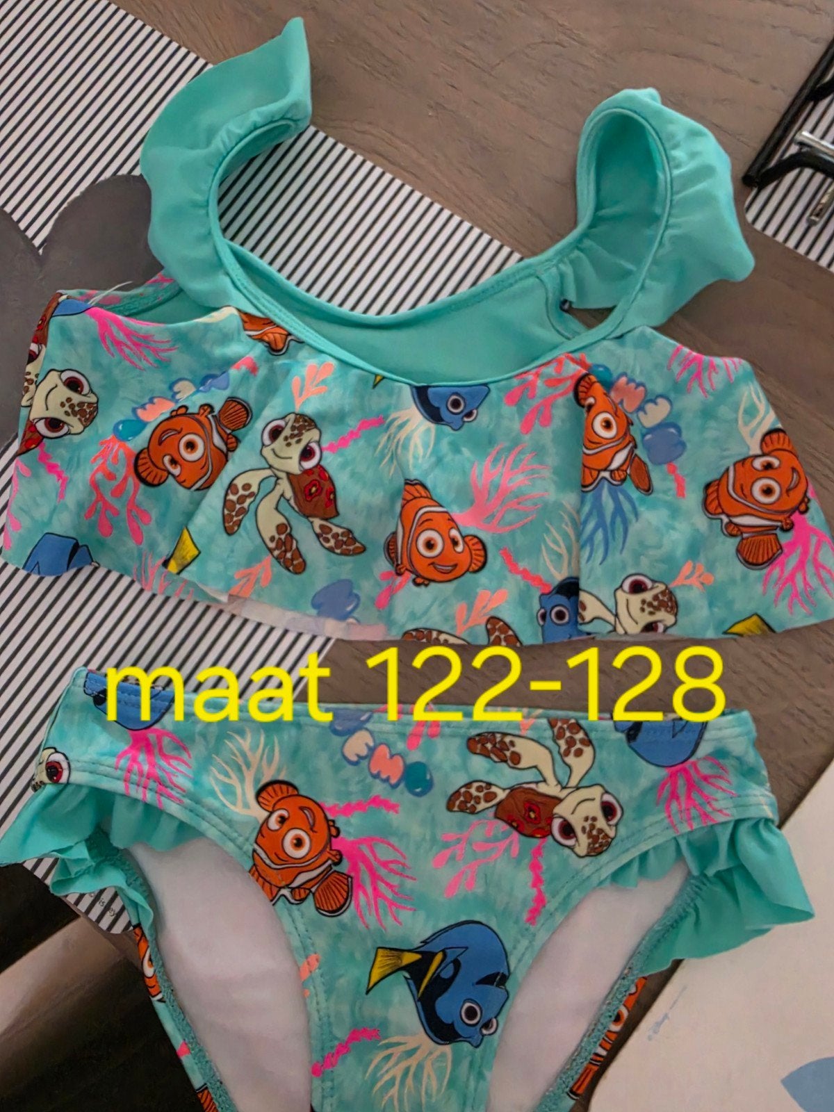 Disney Nemo bikini maat 122-128, Bikiniset, Meisje, Zo goed als nieuw, Ophalen of Verzenden