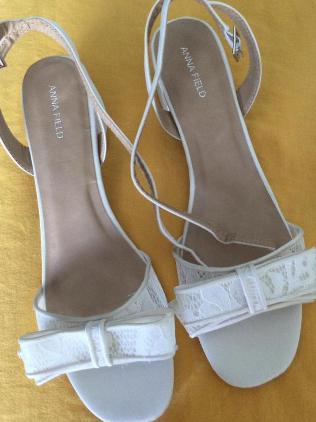 Sandalen, trouwschoenen met strikje maat 43 wit,, Kleding | Dames, Schoenen, Wit, Nieuw, Sandalen of Muiltjes, Ophalen of Verzenden