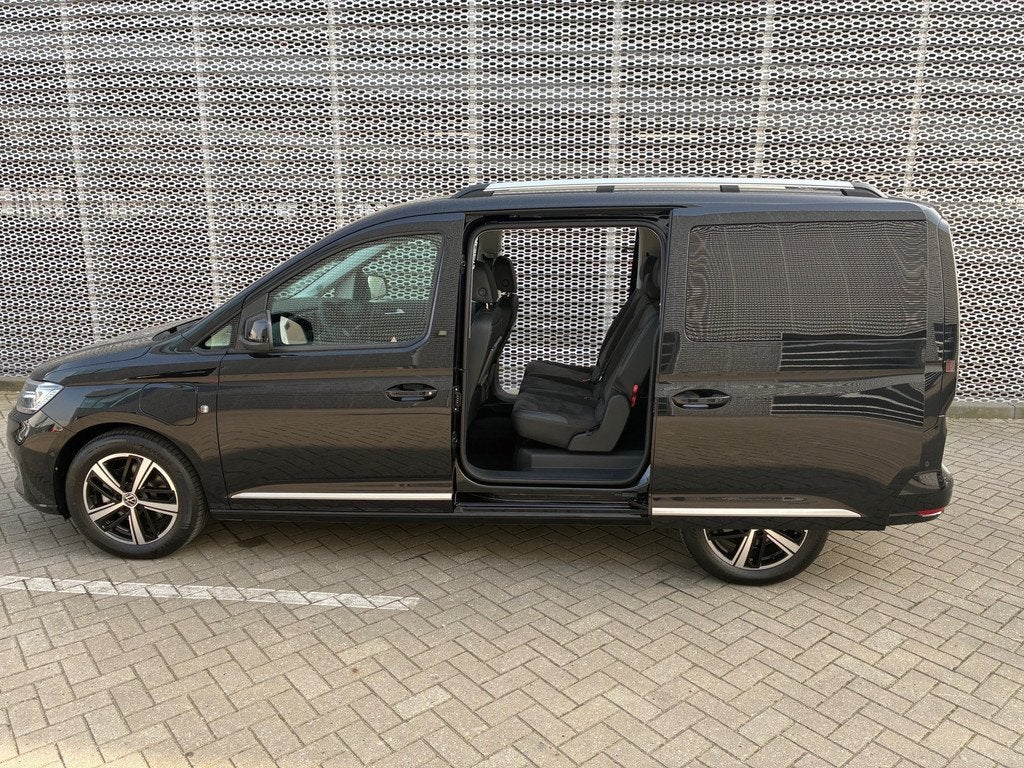 Volkswagen Caddy Kombi Maxi 1.5 TSI Hybride Style, 1498 cc, Zwart, 4 cilinders, Met garantie (alle)