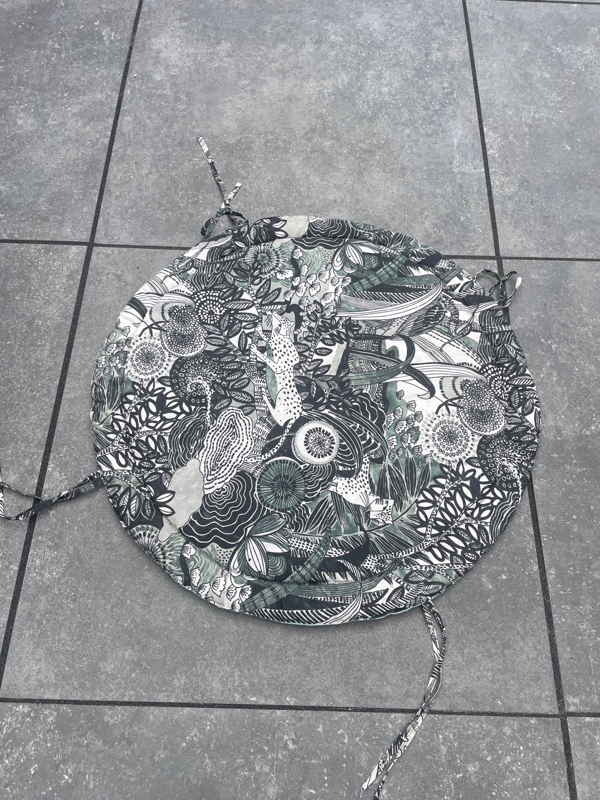 Rond boxkleed met jungleprint en mintgroene achterkant, Kinderen en Baby's, Boxen, Ophalen of Verzenden, Zo goed als nieuw, Rond