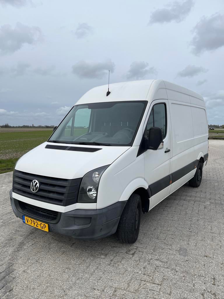 Volkswagen Crafter 180pk TDI L2H2 camper bouwen? (euro VI), Auto's, Bestelauto's, Zwart, 4 cilinders, Volkswagen, Wit