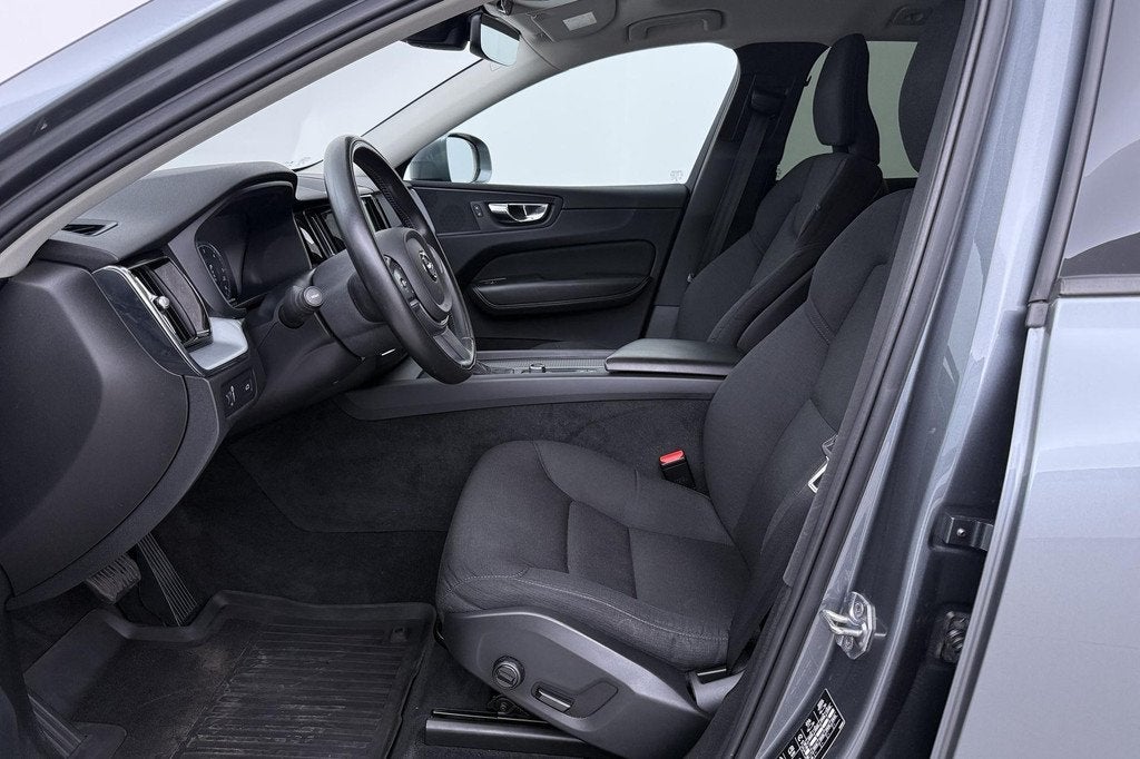 Volvo XC60 2.0 D4 Momentum | ACC | Trekhaak | Camera | Stoel, Auto's, Volvo, Gebruikt, Euro 6, 1969 cc, Leder en Stof