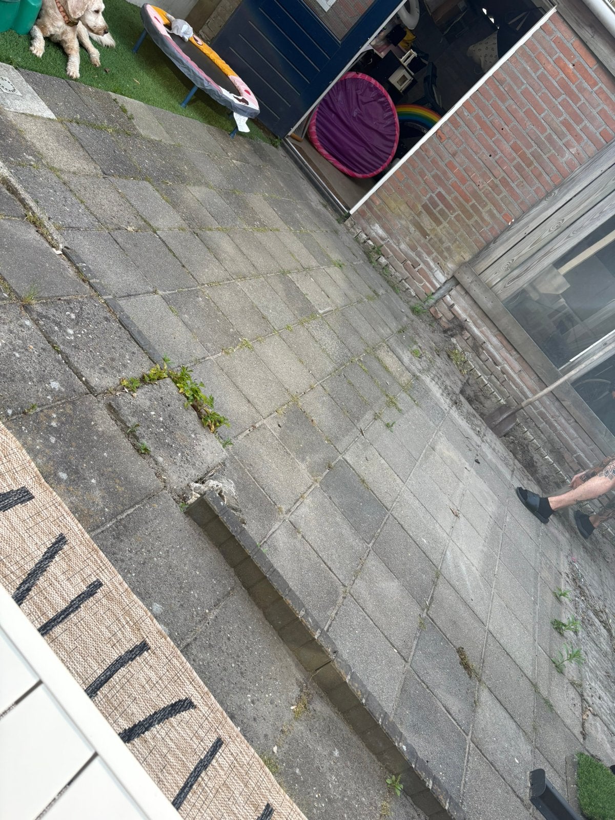 Gratis beton tegels 22m2, Tuin en Terras, Tegels en Klinkers, Ophalen, Zo goed als nieuw, Beton, Terrastegels
