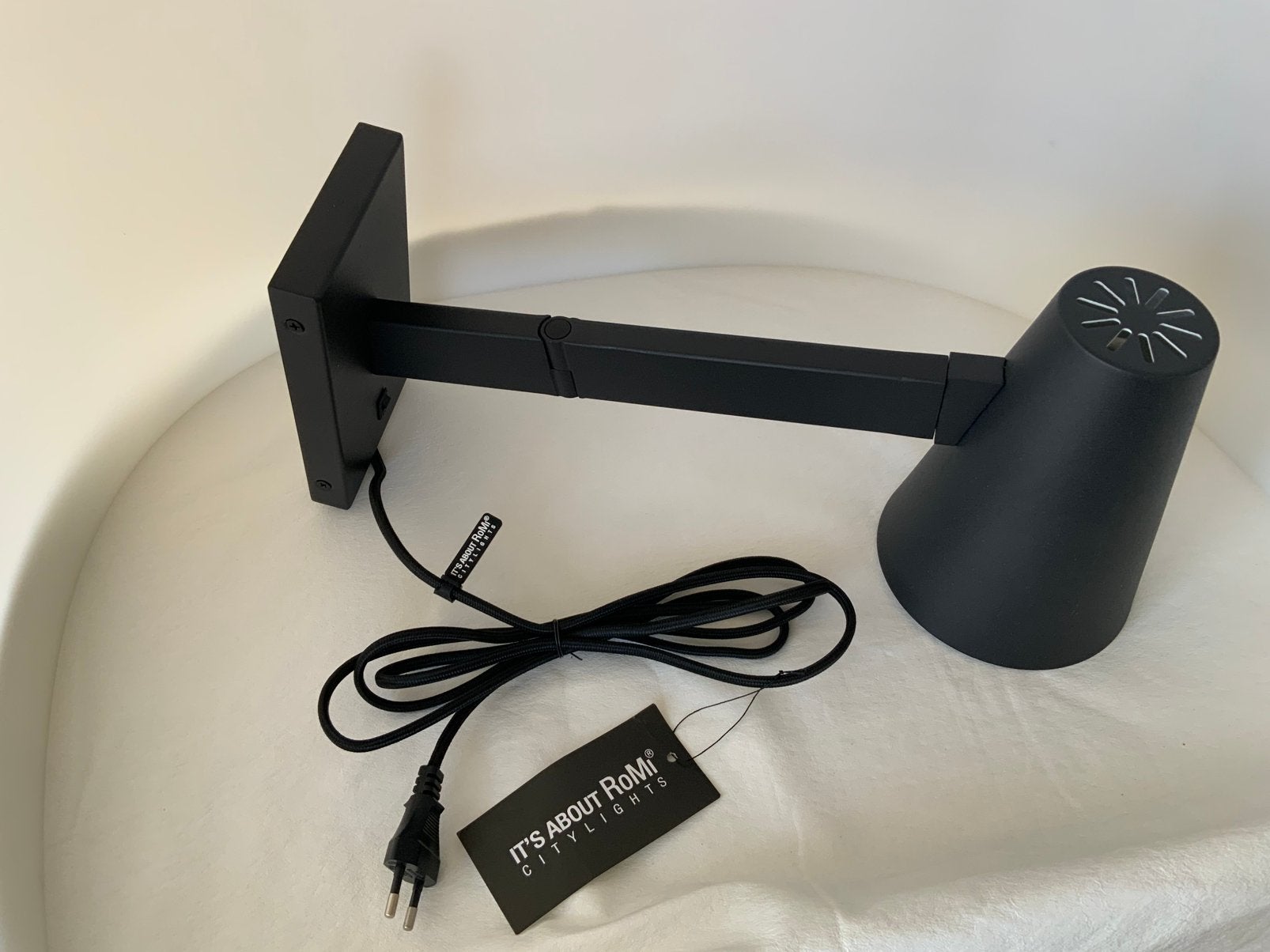 It’s About RoMi Wandlamp Biarritz – Modern – Zwart, Ophalen of Verzenden, Zo goed als nieuw, Overige merken, Metaal