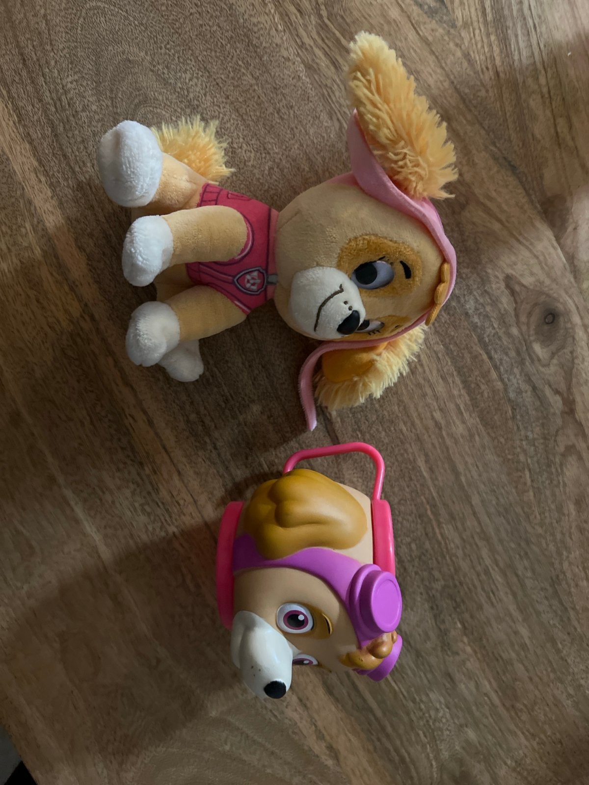 Paw Patrol Skye knuffel en beker, Gebruikt, Roze, Klein (minder dan 20 cm), Paw Patrol