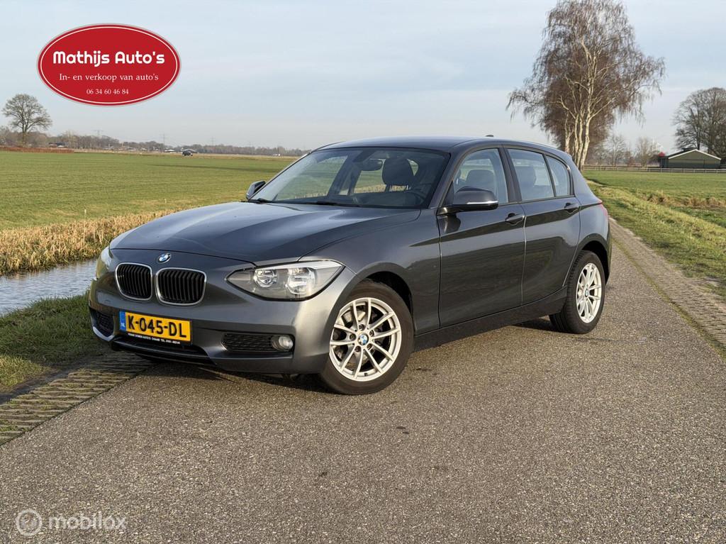BMW 1-serie 116i Business Automaat! 5drs! Nette auto! Nieuwe, 4 cilinders, 650 kg, Start-stop-systeem, 5 stoelen