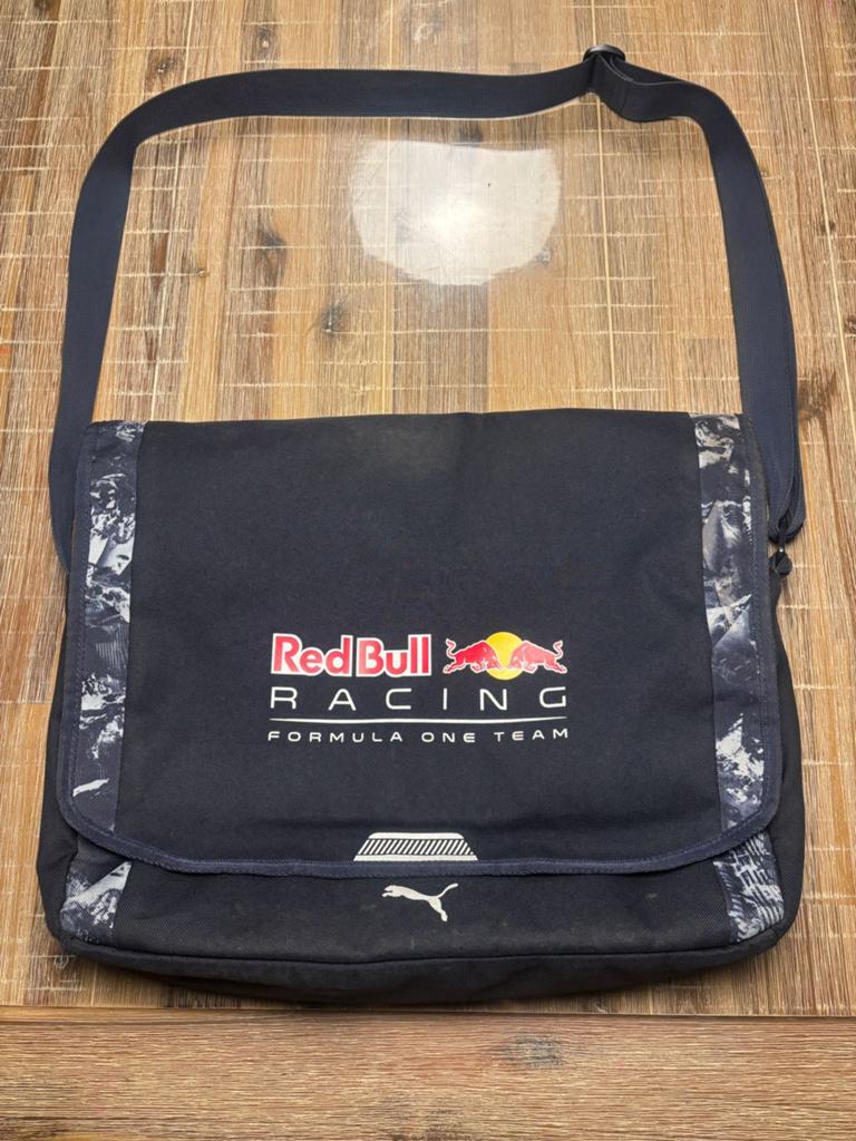 Nette tas van max verstappe, Sieraden, Tassen en Uiterlijk, Ophalen of Verzenden, Zo goed als nieuw, Blauw, Overige merken