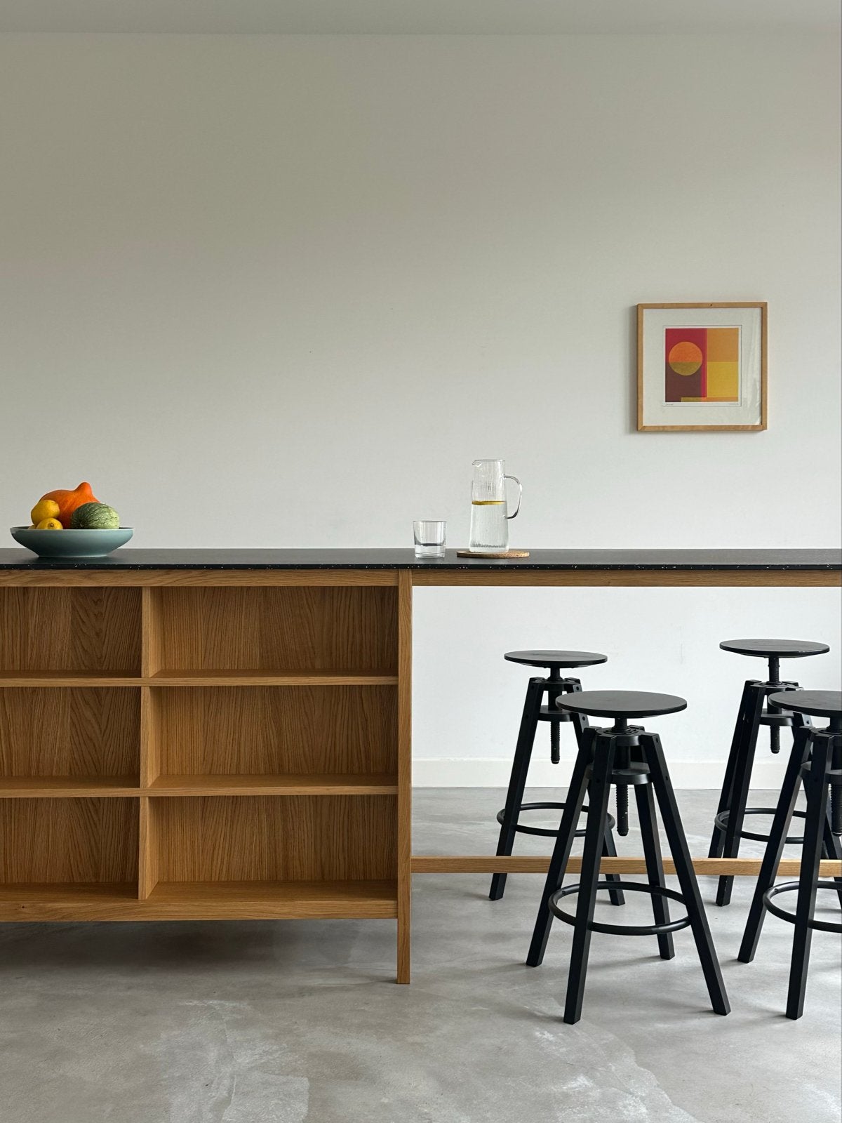 Oak Tee able with tarazzo surface, Ophalen, Gebruikt, Eikenhout, 200 cm of meer