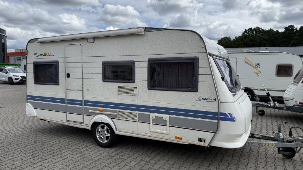 Hobby Excellent 470 UF bj 1997 met voortent en zakluifel, Caravans en Kamperen, Caravans, Rondzit, Hobby, Bedrijf, Schokbreker