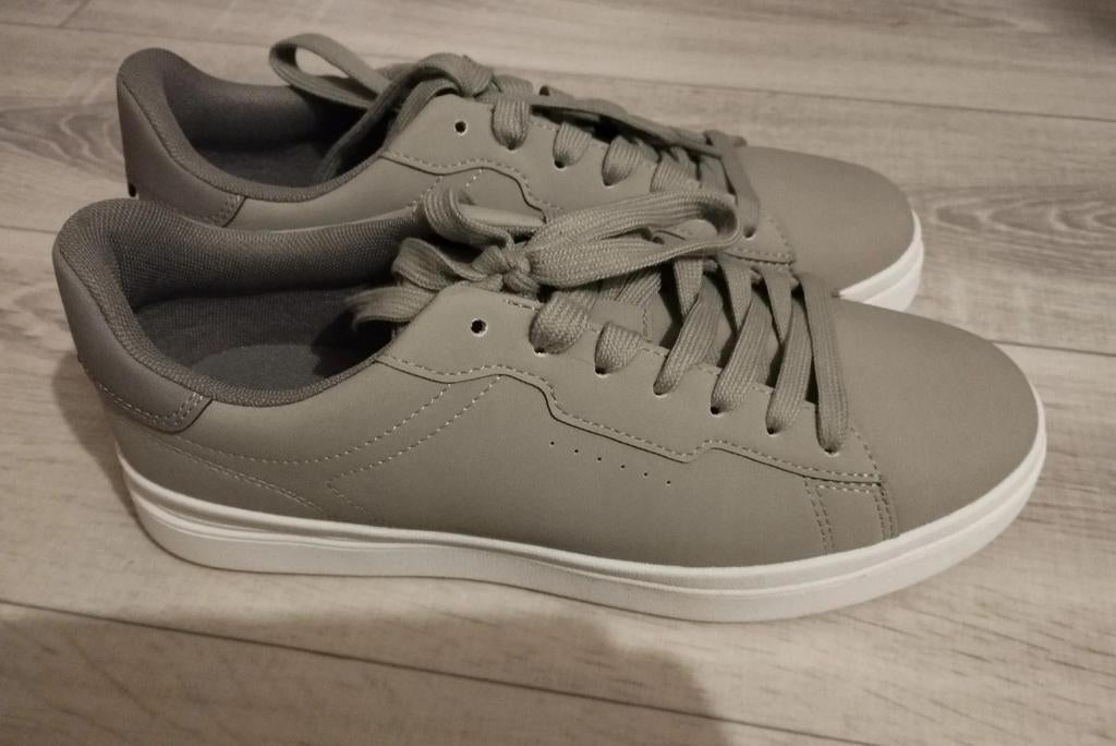 Pull&Bear sneakers maat 40, Ophalen, Zo goed als nieuw